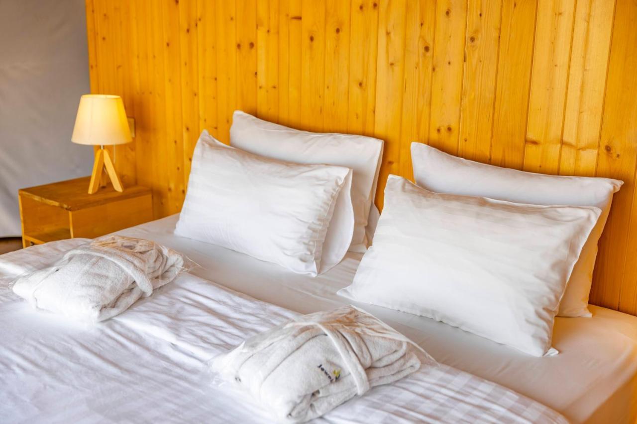 Hotel Jewelberry Glamping Mtsʼkhetʼa Exterior foto